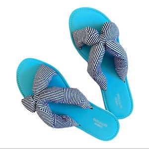 Urban Outfitters NWT Sandals